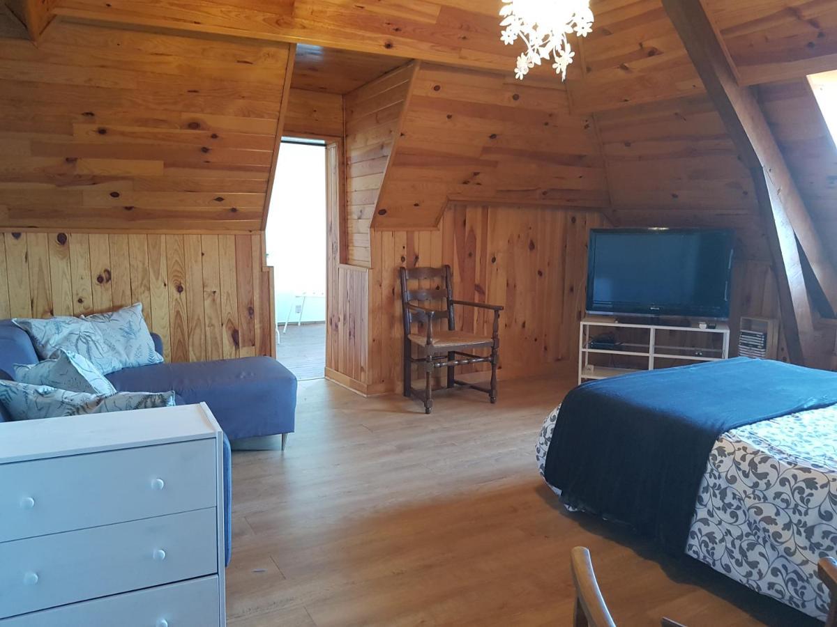 Le Bearn Sous Les Toits Bed & Breakfast Nay  Екстериор снимка